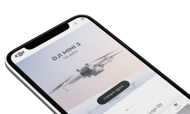 Imagem de um celular, onde está aberto o site oficial da DJI