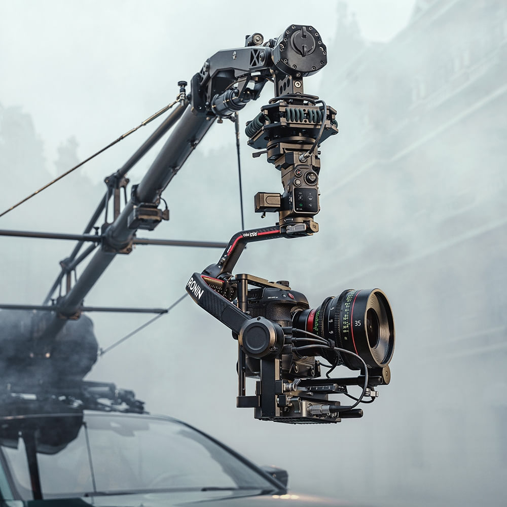 Estabilizador DJI RS 3 Pro Combo BR - DJI105 - DJI Brasil